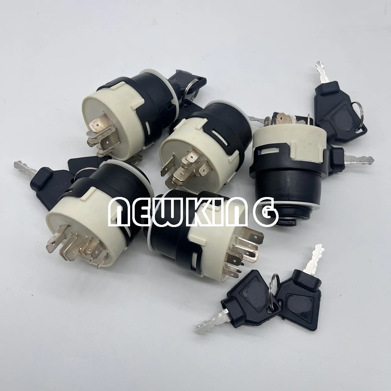 9 Wires 10 Wires 3cx 4cx JS200 Ignition Switch With 2 Keys For JCB Excavator 701/80184 50988 85804674
9 Wires 10 Wires 3cx 4cx JS200 Ignition Switch With 2 Keys For JCB Excavator 701/80184 50988 85804674
