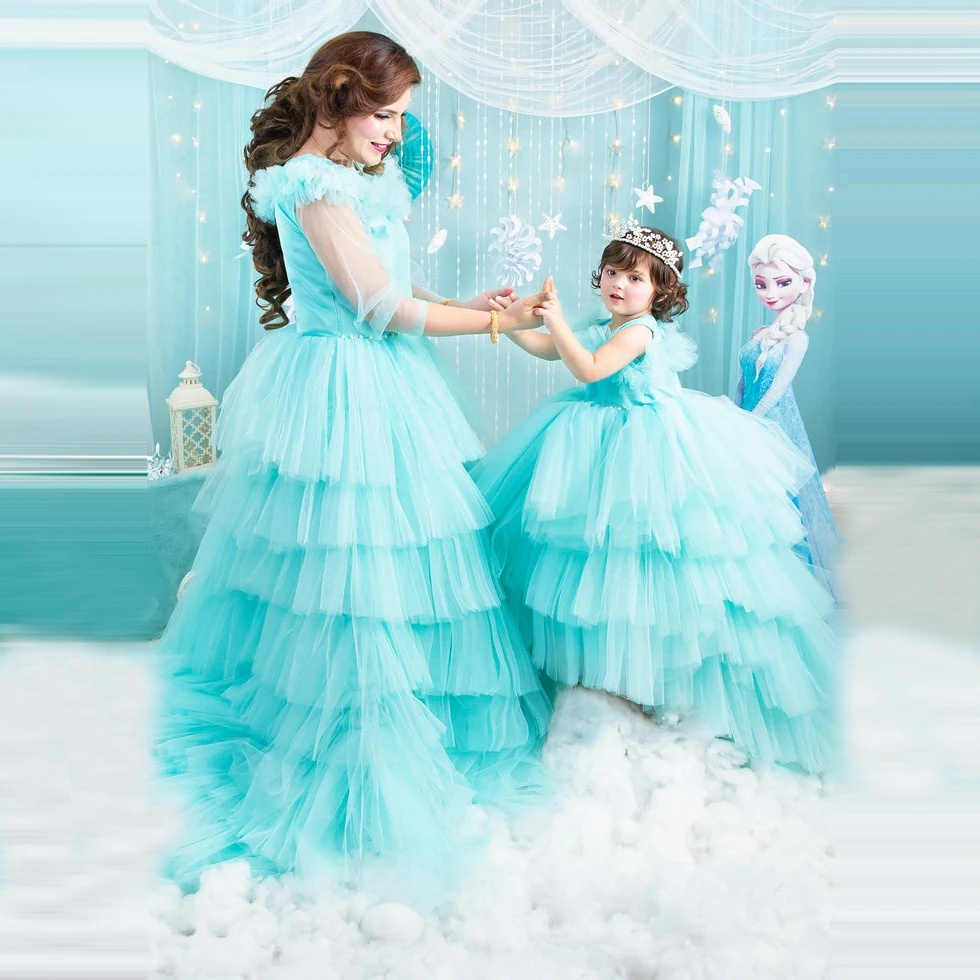 

Light Sky Blue Princess Mother And Daughter Matching Dresses For Family Look Photo Shoot Ruffles Ball Gown Layered Mom And Me