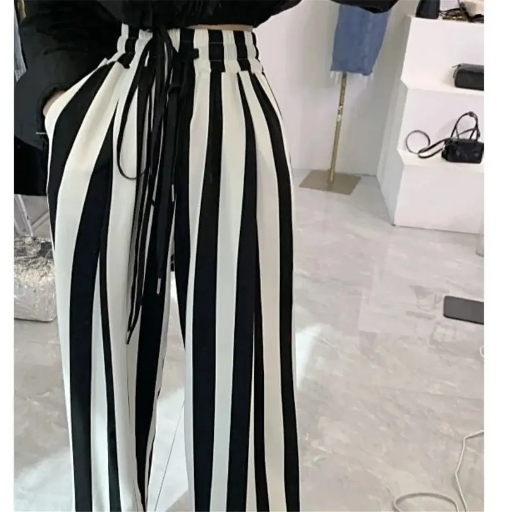 Casual Gothic Korean Fashion Harajuku Stripe Loose Wide Leg Pants Women High Waisted Vintage Trouser Summer Clothes Gothic Pants
Casual Gothic Korean Fashion Harajuku Stripe Loose Wide Leg Pants Women High Waisted Vintage Trouser Summer Clothes Gothic Pants