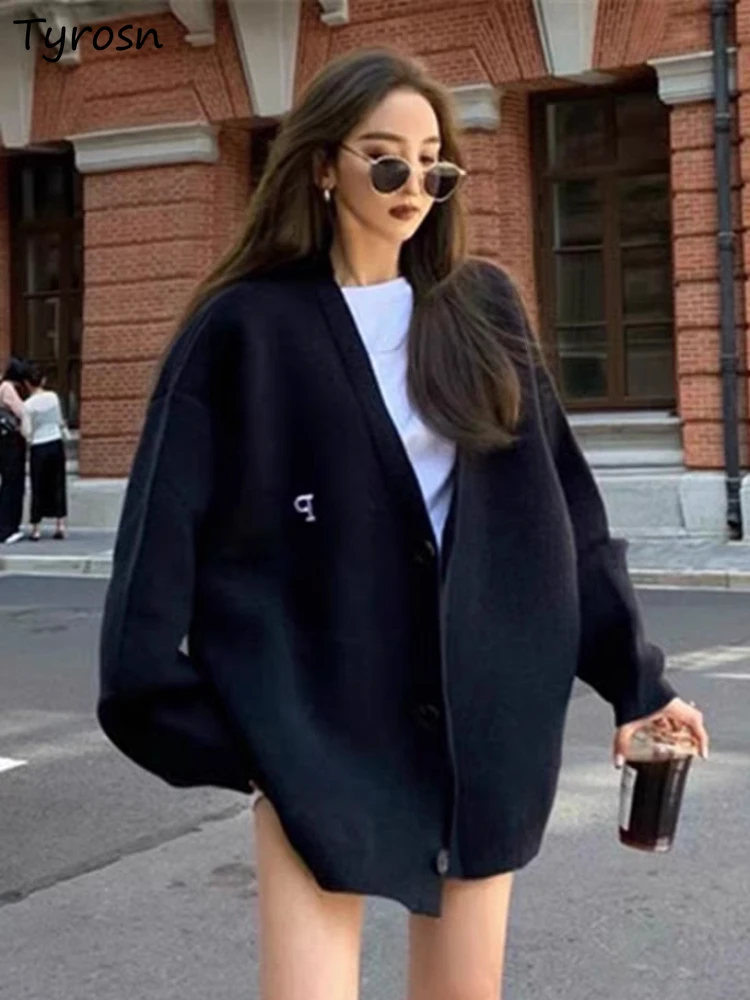 Baggy Cardigans Women Letter Cozy Winter Chic Knitted Korean Fashion Clothes Leisure Unisex Young Simple Harajuku Sweaters Lazy
Baggy Cardigans Women Letter Cozy Winter Chic Knitted Korean Fashion Clothes Leisure Unisex Young Simple Harajuku Sweaters Lazy