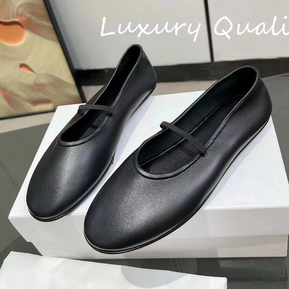 Summer Women's Flat bottomed casual shoes Solid Color simple style Genuine Leather High Quality Ballet Dance Shoes
Summer Women's Flat bottomed casual shoes Solid Color simple style Genuine Leather High Quality Ballet Dance Shoes