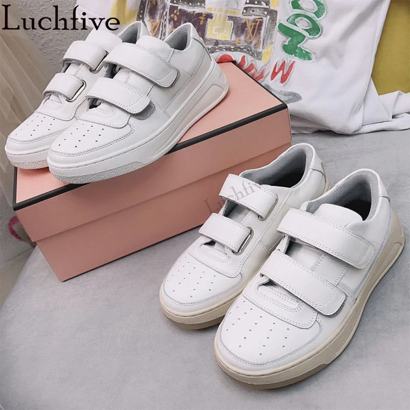 Paster Buckle Casual Flats Sneakers Shoes Women Round Toe Lace up Brand Trainers Flat Shoes Luxury Fashion Run Shoes Woman
Paster Buckle Casual Flats Sneakers Shoes Women Round Toe Lace up Brand Trainers Flat Shoes Luxury Fashion Run Shoes Woman