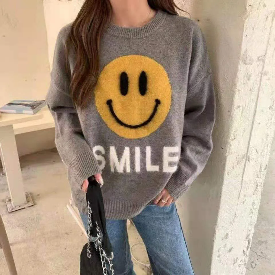 Smiling face lazy pullover sweater y2k women's autumn and winter fashion age reduction round neck bottoming sweater 2021 
Smiling face lazy pullover sweater y2k women's autumn and winter fashion age reduction round neck bottoming sweater 2021