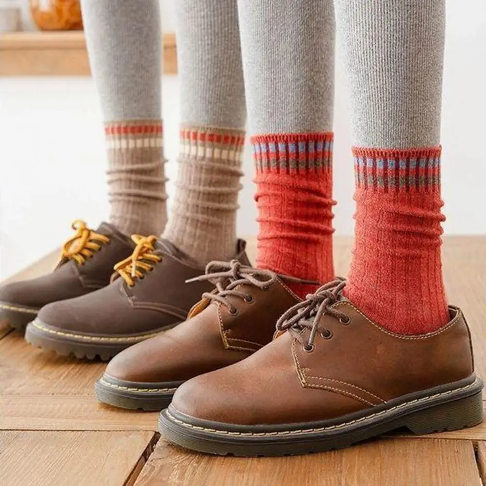 Women Colorful Striped Socks Thick Warm Women's Mid-tube Socks Elastic Anti-slip Odor-free for Fall Winter Women Pile Socks
Women Colorful Striped Socks Thick Warm Women's Mid-tube Socks Elastic Anti-slip Odor-free for Fall Winter Women Pile Socks
