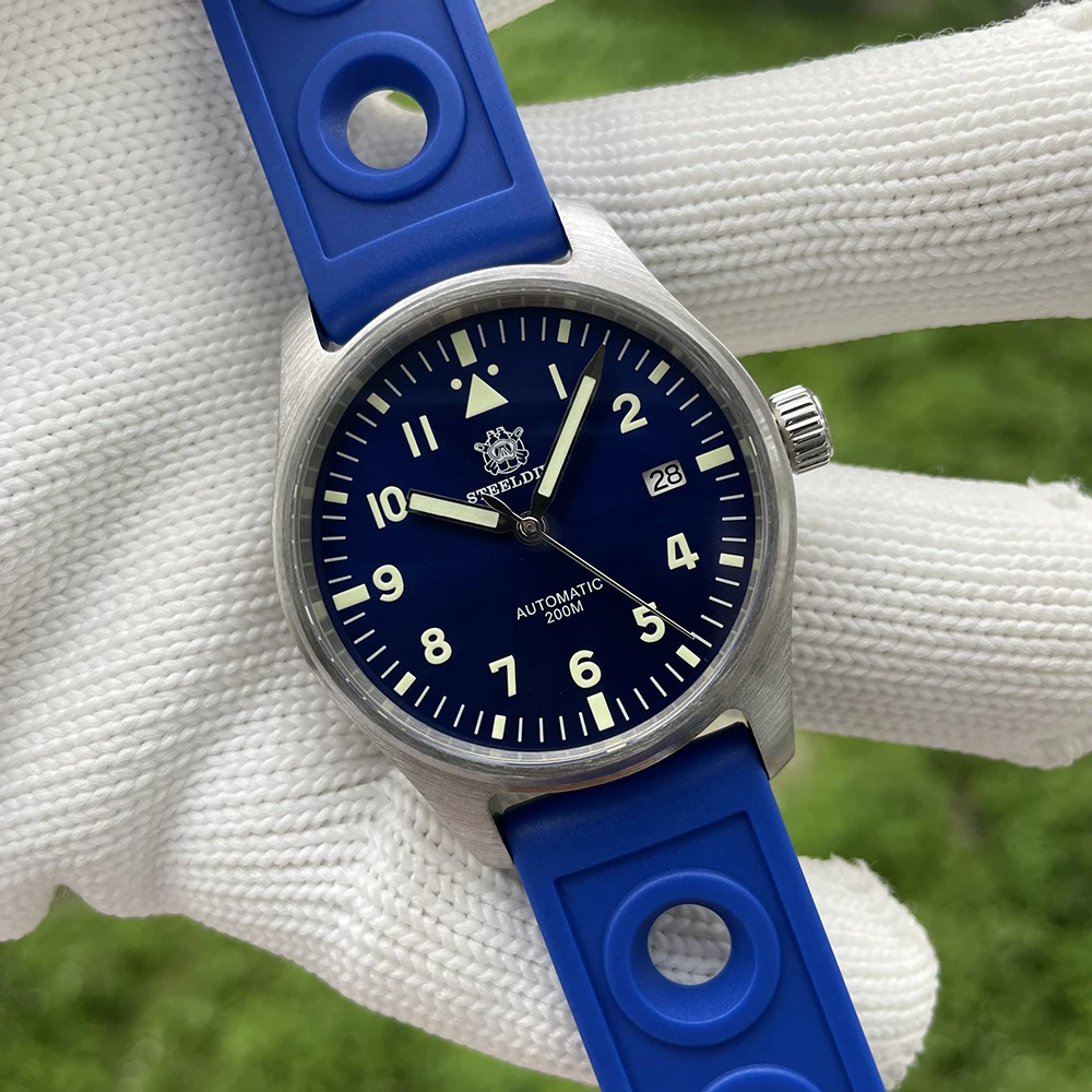 STEELDIVE Men Pilot Watch 39mm Automatic Mechanical Wristwatch Dive 20ATM Waterproof C3 Luminous Sapphire NH35 Military
STEELDIVE Men Pilot Watch 39mm Automatic Mechanical Wristwatch Dive 20ATM Waterproof C3 Luminous Sapphire NH35 Military
