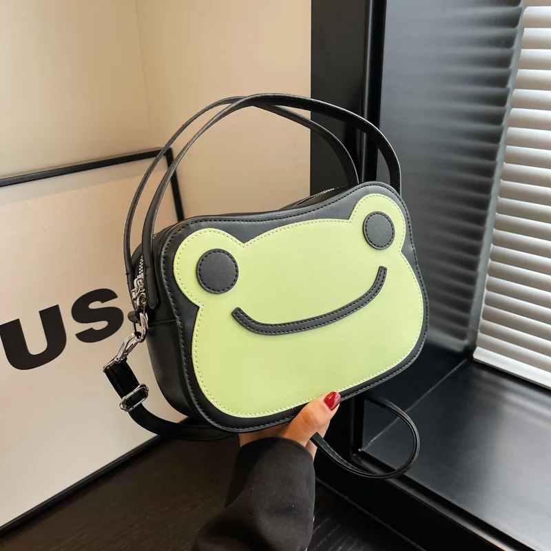 Funny Cute Frog Pu Leather Shoulder Bag Kawaii Animal Fashion Simple Tote Large Capacity Oblique Straddle Bag Cute Kids Gift
Funny Cute Frog Pu Leather Shoulder Bag Kawaii Animal Fashion Simple Tote Large Capacity Oblique Straddle Bag Cute Kids Gift