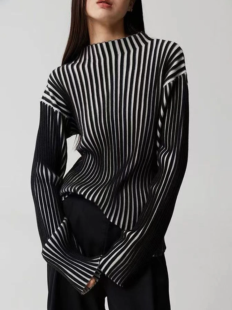 

Black White Contrast Color Striped High Collar Sweater Women Skinny Slim Fit Knitting Tops French Advanced Luxury Pullovers