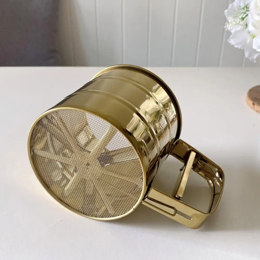 Handheld Flour Sieve Cup Convenient Stainless Steel Golden Color Flour Sifter for Baking Hand-pressed Bakeware Sifters Kitchen
Handheld Flour Sieve Cup Convenient Stainless Steel Golden Color Flour Sifter for Baking Hand-pressed Bakeware Sifters Kitchen