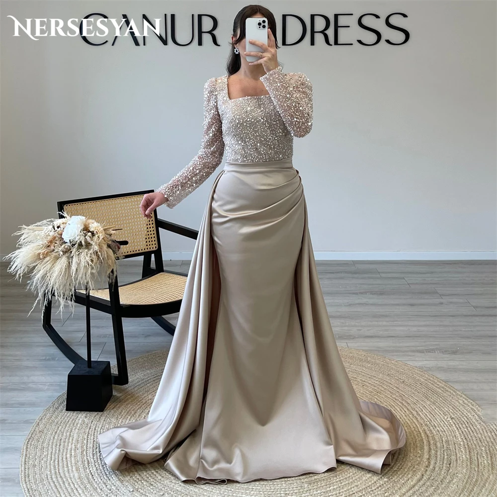 

Nersesyan Light Champagne Gliter Mermaid Formal Evening Dresses Square Collar Sparkly Prom Party Dress With Detachable Train