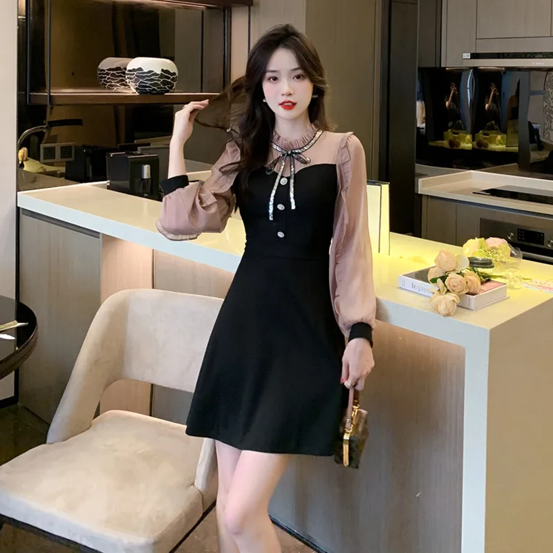 2023 New Autumn Dress Women Temperament Age Reducing Splice Lotus Leaf Sleeves Show Slim A-line Free Shipping
2023 New Autumn Dress Women Temperament Age Reducing Splice Lotus Leaf Sleeves Show Slim A-line Free Shipping