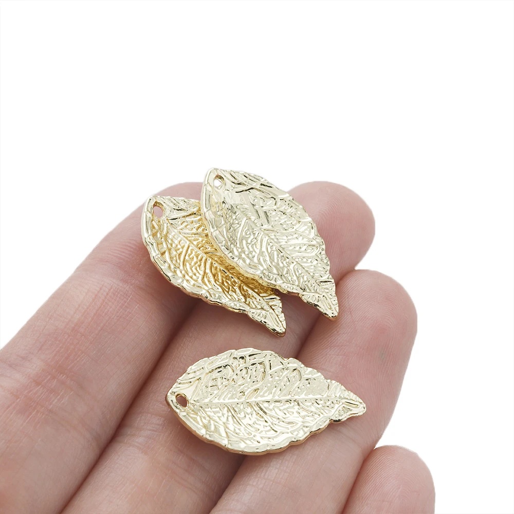 

10 шт. Золотой цвет 3D текстурированные подвески листьев подвеска листья подвеска для серег в стиле бохо своими руками ювелирное ожерелье