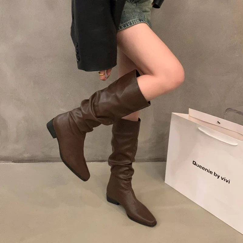 Knee-high Slip-on Women's Boots on Sale 2023 New PU Round Toed Shoes Female Square Heel Solid High Modern Boots Zapatos Mujer
Knee-high Slip-on Women's Boots on Sale 2023 New PU Round Toed Shoes Female Square Heel Solid High Modern Boots Zapatos Mujer