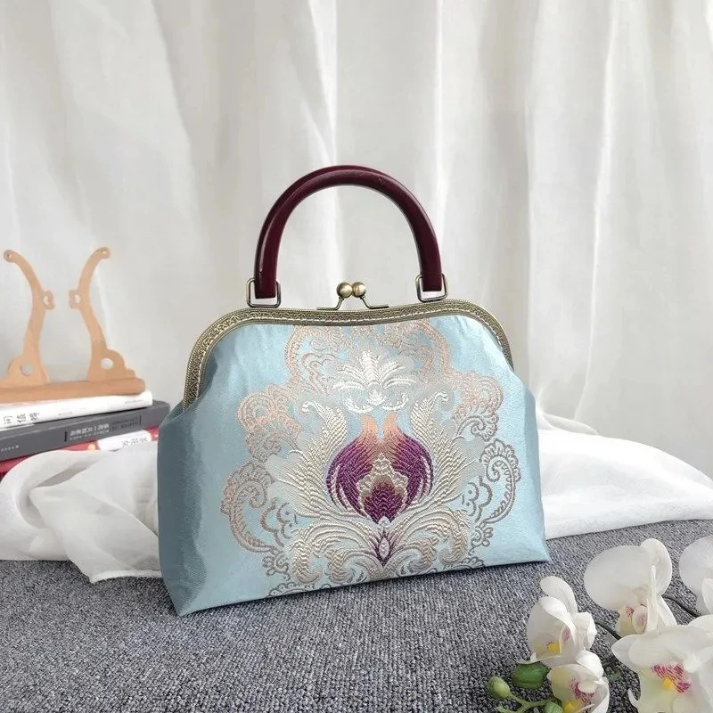 Wood Hand Chic Lady Bag Vintage Style Women Shoulder Crossbody Bags Women's Handbags Purses
Wood Hand Chic Lady Bag Vintage Style Women Shoulder Crossbody Bags Women's Handbags Purses