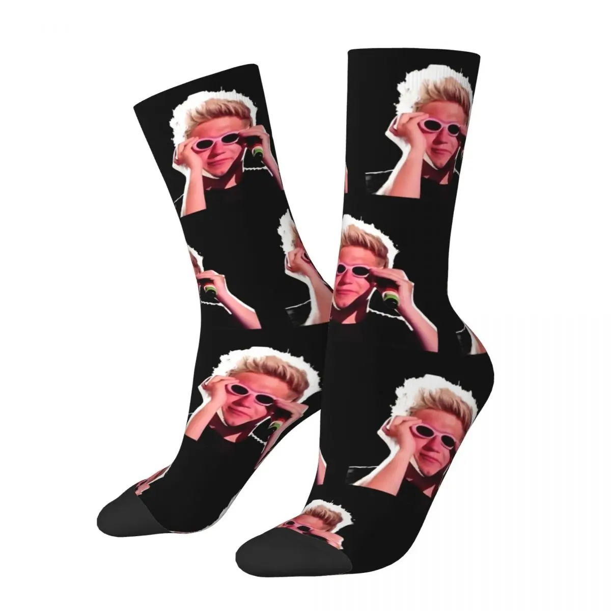Модные мужские и женские носки Niall Horan забавные Молодежные розовые очки Merch удобные носки для скейтборда на все сезоны
Модные мужские и женские носки Niall Horan забавные Молодежные розовые очки Merch удобные носки для скейтборда на все сезоны