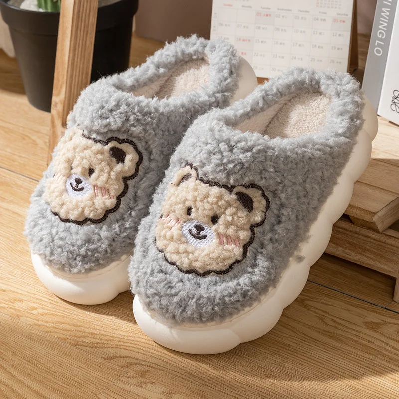 Funny Cute Bear Plush Cotton Slippers Women Autumn And Winter New Home Indoor Soft Thick Bottom Non Slip Slipper Man 
Funny Cute Bear Plush Cotton Slippers Women Autumn And Winter New Home Indoor Soft Thick Bottom Non Slip Slipper Man