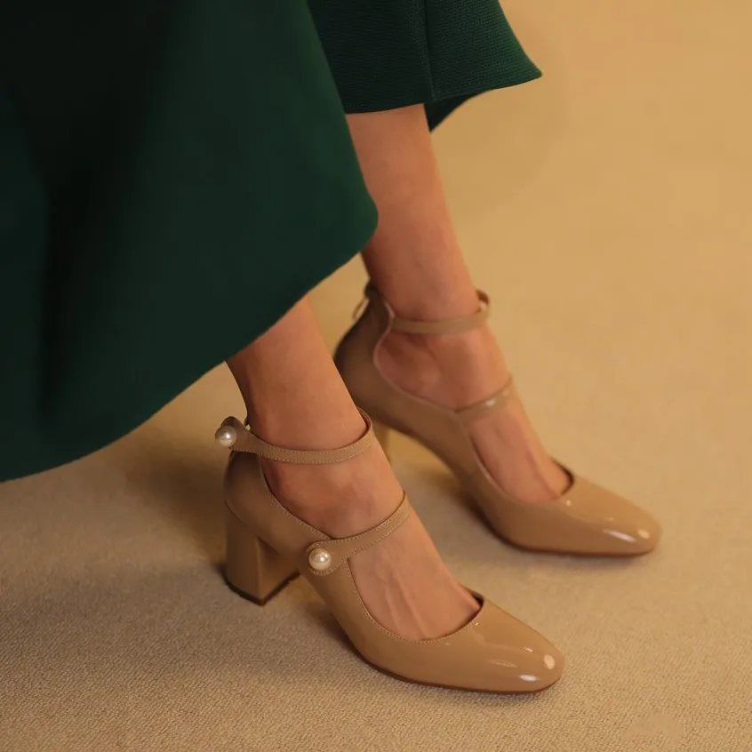 Women Pumps 7cm Mary Jane Shoes Retro Style High Heels Elegant Buckle Lady Shoes Round Toe Spring Atumn Real Leather talon femme
Women Pumps 7cm Mary Jane Shoes Retro Style High Heels Elegant Buckle Lady Shoes Round Toe Spring Atumn Real Leather talon femme