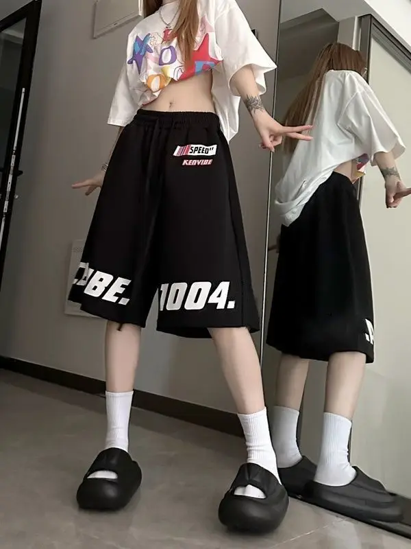 American retro summer national fashion brand hip-hop shorts women loose ins straight wide-leg casual versatile five-point pants
American retro summer national fashion brand hip-hop shorts women loose ins straight wide-leg casual versatile five-point pants