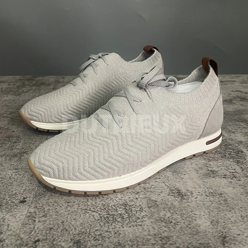 Spring Autumn New Style Man Sports Shoes Solid Colors Upper Thick Bottom Design Sneakers Youth Vitality Couples Flat Shoes
Spring Autumn New Style Man Sports Shoes Solid Colors Upper Thick Bottom Design Sneakers Youth Vitality Couples Flat Shoes