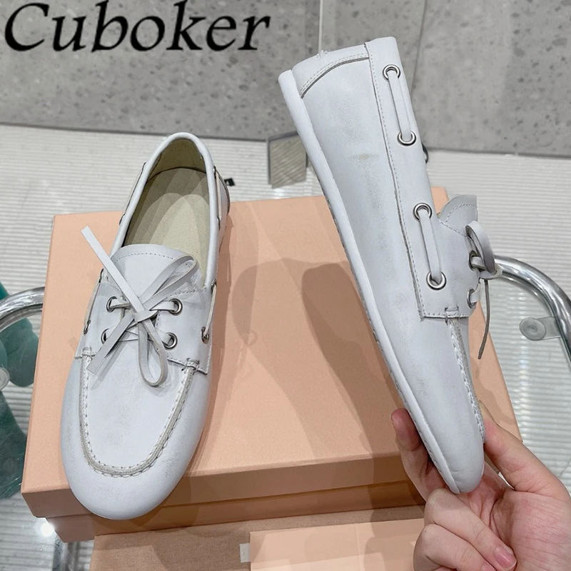 Женские лоферы из натуральной кожи, на шнуровке, с круглым носком 
Женские лоферы из натуральной кожи, на шнуровке, с круглым носком