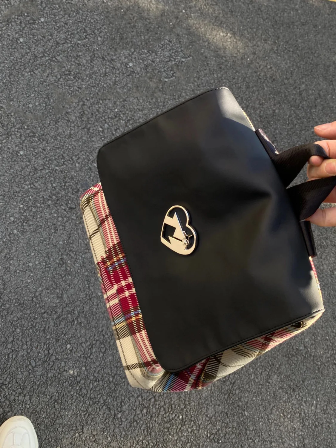 2023 New Fashion Checkered Women's Backpack Canvas Drawstring High Capacity Student Schoolbags Leisure Handheld Shoulder Bags 
2023 New Fashion Checkered Women's Backpack Canvas Drawstring High Capacity Student Schoolbags Leisure Handheld Shoulder Bags