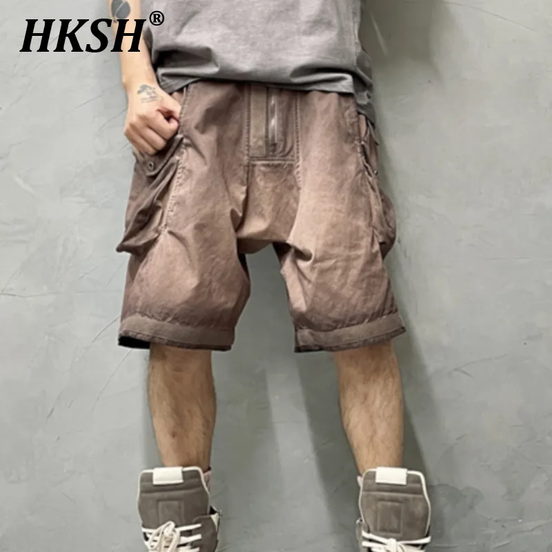 

HKSH Men's Tide Punk Waste Land Retro Avant-garde Distressed Washing Capris Loose Knee-length Pants Chic Patchwork Shorts HK1037
