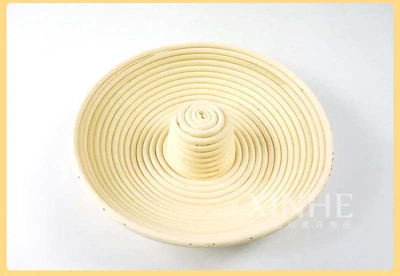 Xinhe South American rural wind plant crafts handmade fermented Indonesian rattan bread fermentation basket
Xinhe South American rural wind plant crafts handmade fermented Indonesian rattan bread fermentation basket