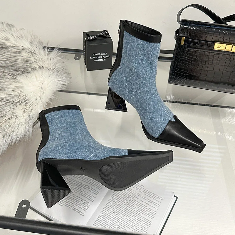Autumn and Winter 2023 New Women's Shoes Pointed High Heel Short Boot Women's Thick Heel Nude Boots Versatile Short Boot Chelsea
Autumn and Winter 2023 New Women's Shoes Pointed High Heel Short Boot Women's Thick Heel Nude Boots Versatile Short Boot Chelsea