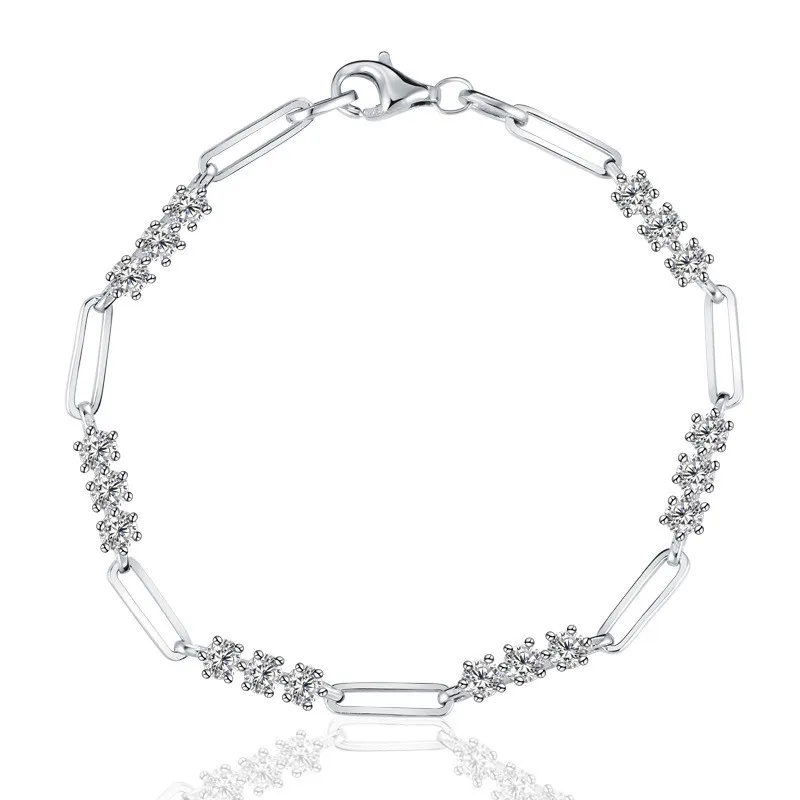 B3-0045 Lefei Fashion Luxury Trendy Classic Moissanite 3MM Clip Paper Bracelets For Women 925 Sterling Silver Party Jewelry Gift
B3-0045 Lefei Fashion Luxury Trendy Classic Moissanite 3MM Clip Paper Bracelets For Women 925 Sterling Silver Party Jewelry Gift