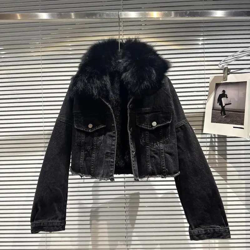 new winter 2022 street trend fox collars warm denim jacket in rabbit hair short coat women jacket denim jacket
new winter 2022 street trend fox collars warm denim jacket in rabbit hair short coat women jacket denim jacket