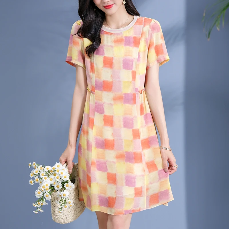 Женское клетчатое платье из натурального шелка, элегантное модное платье-трапеция с коротким рукавом, повседневное женское платье с принтом, лето 100% 
Женское клетчатое платье из натурального шелка, элегантное модное платье-трапеция с коротким рукавом, повседневное женское платье с принтом, лето 100%