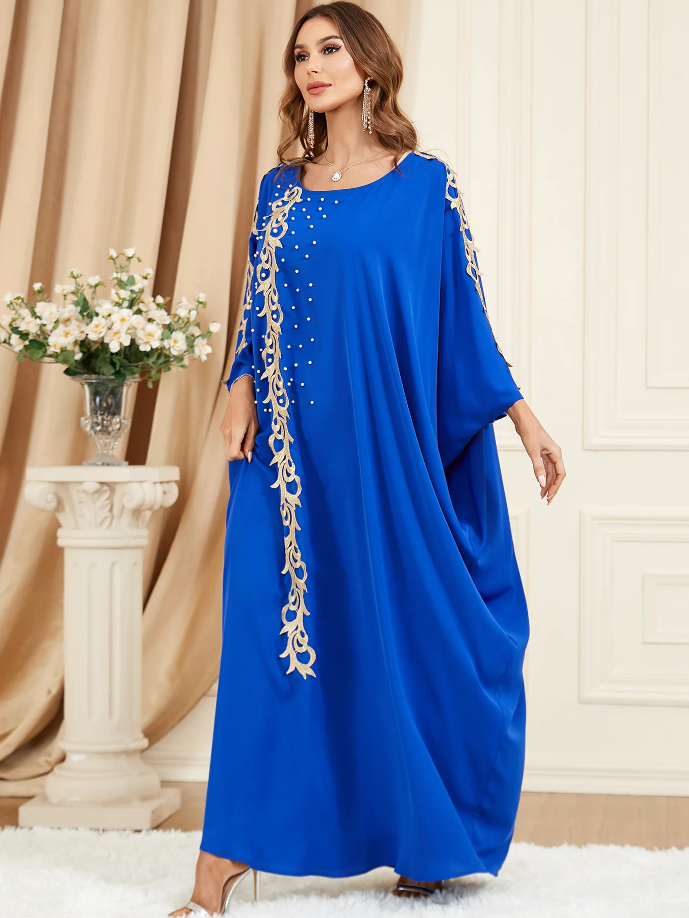 

Middle East Ramadan Morocco Arab Solid Color Patched Bead Bat Sleeves Casual Women's Loose Muslim Luxury Fashion Dress