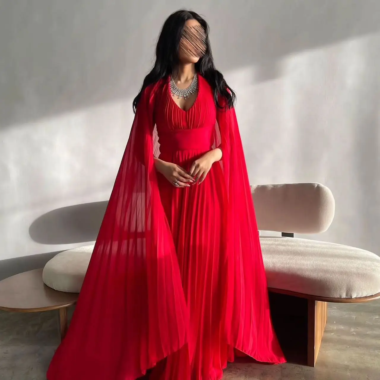 

Red Halter Pleated Prom Dresses Long Cap Sleeves Evening Dress 2024 Girls Wedding Party Gown Dress فساتين للحفلات الراقصة