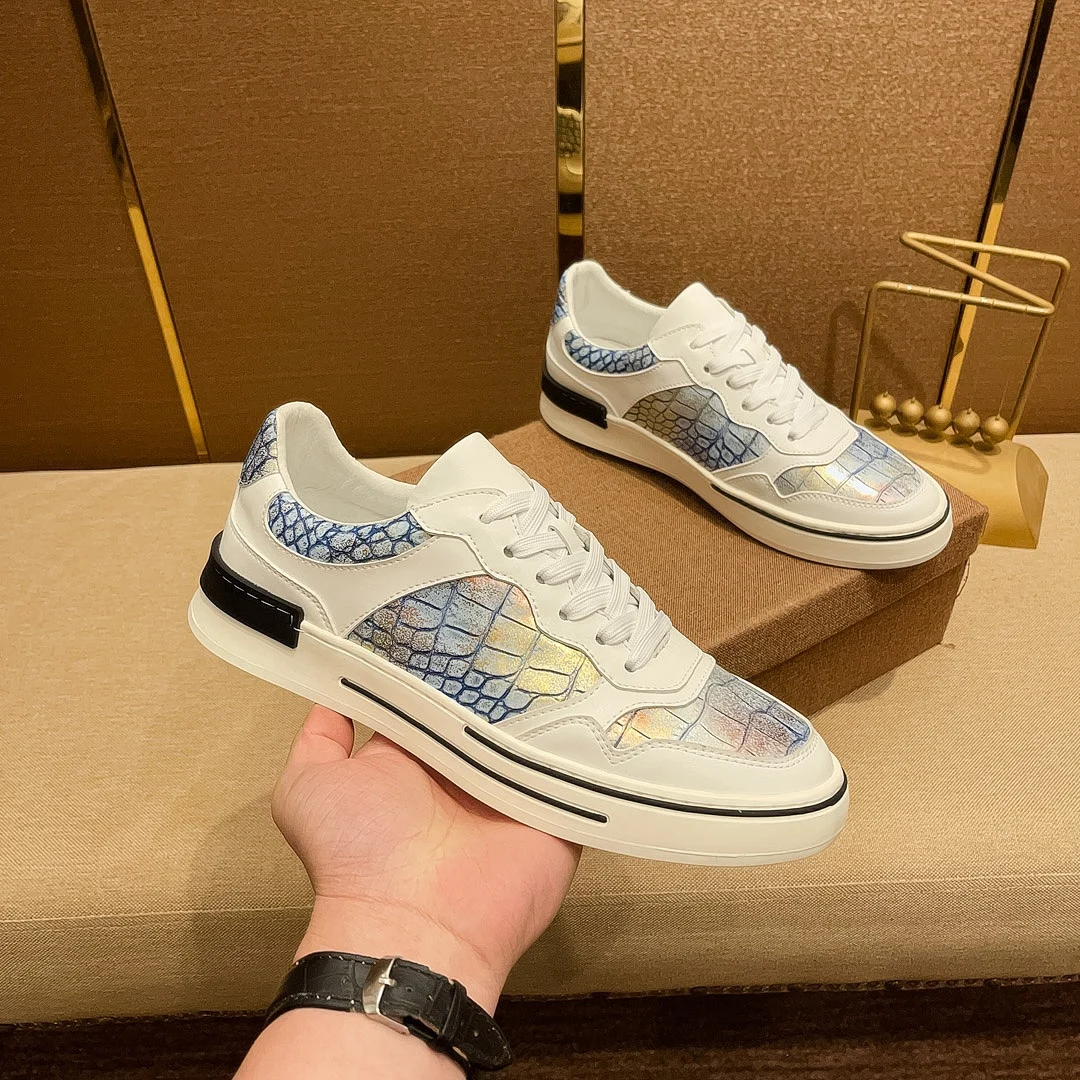 Men's lace-up sneakers Casual shoes fashion Genuine leather Sports Running shoes Tennis shoes
Men's lace-up sneakers Casual shoes fashion Genuine leather Sports Running shoes Tennis shoes