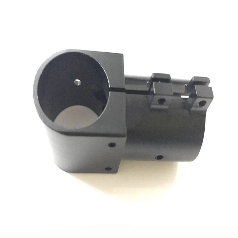 Алюминиевый адаптер с тремя насадками 25-25 мм для м
Алюминиевый адаптер с тремя насадками 25-25 мм для м