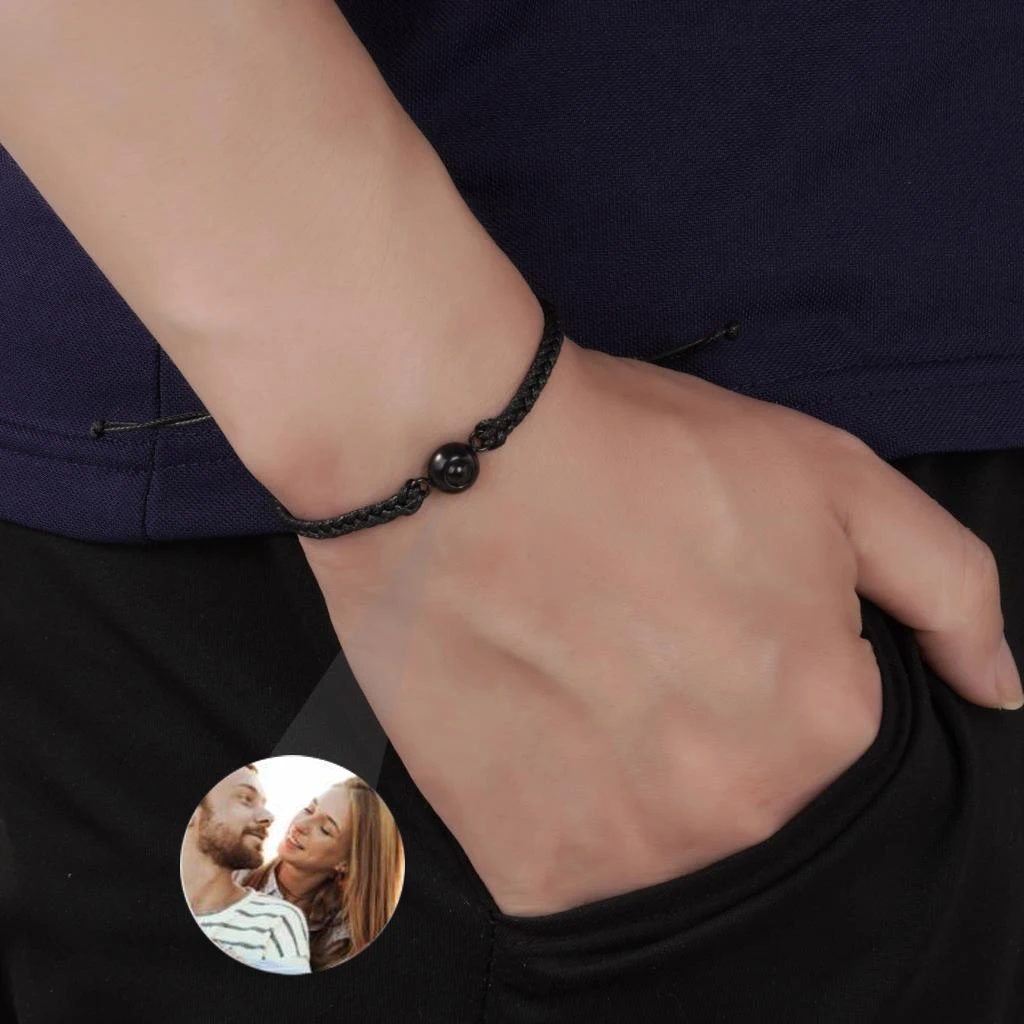 Custom Photo Projection Couples Bracelet For Women Man Girlfriend 2023 Christmas Gift Custom Jewelry Lover Romantic Accessories
Custom Photo Projection Couples Bracelet For Women Man Girlfriend 2023 Christmas Gift Custom Jewelry Lover Romantic Accessories