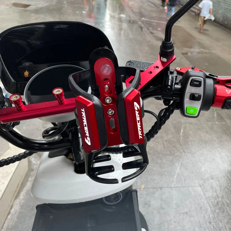 Motorcycle Beverage Water Bottle Drink Cup Aluminum Alloy Holder with For YAMAHA Tracer9 Tracer7 Moto Shaped Bottles Kickstand
Motorcycle Beverage Water Bottle Drink Cup Aluminum Alloy Holder with For YAMAHA Tracer9 Tracer7 Moto Shaped Bottles Kickstand