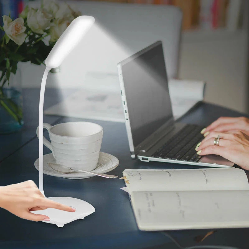 LED Desk Lamp USB Rechargeable Reading Night Light Study Room Light Modern Desk Lamp Flexible for Students To Learn Desk Lamp
LED Desk Lamp USB Rechargeable Reading Night Light Study Room Light Modern Desk Lamp Flexible for Students To Learn Desk Lamp