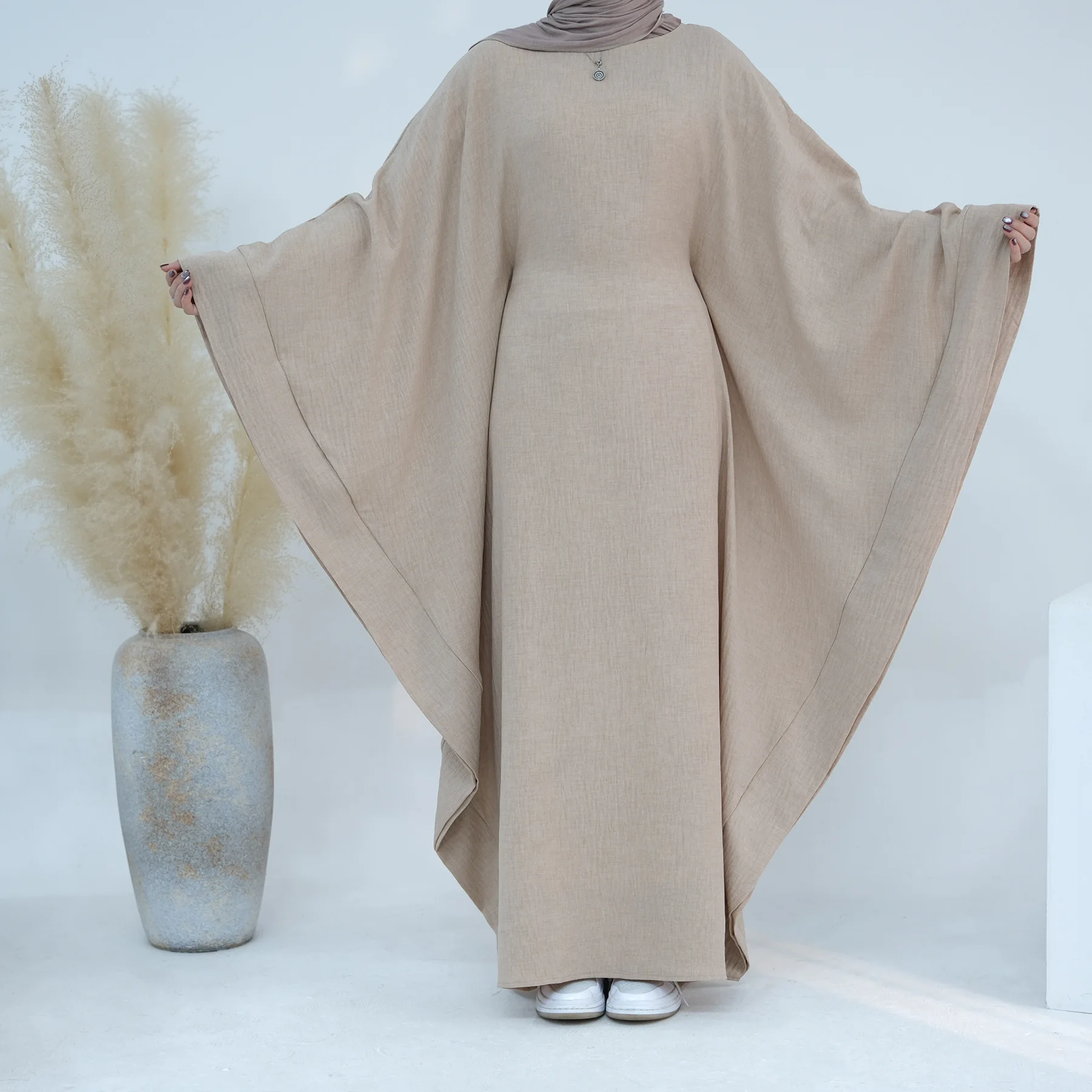 

Muslim Abaya Long Dress Batwing Sleeve Islamic Clothing for Women Dubai Turkey Modest Kaftan Party Outfit Ramadan Eid Hijab Robe