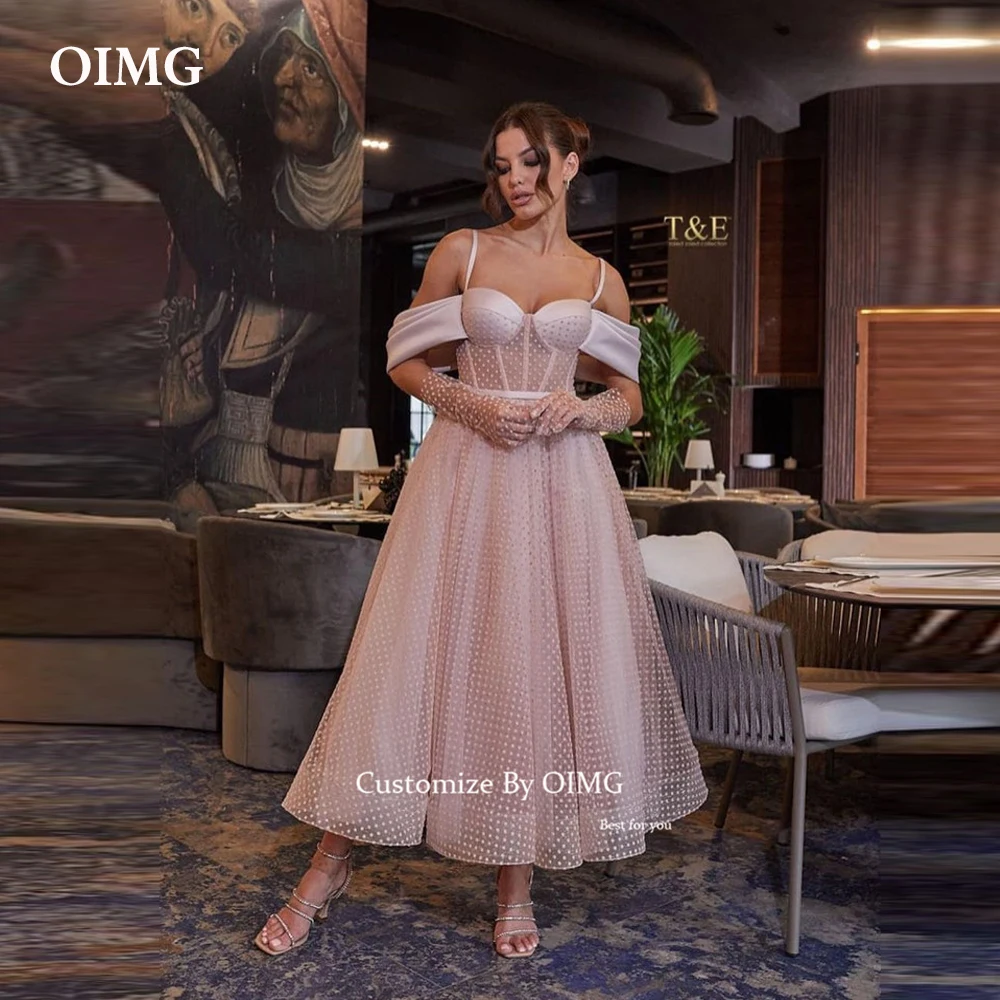 OIMG Elegant Dusty Pink Polka Dotted Tulle Prom Dresses Off the Shoulder Straps Arabic Women Formal Party Dress Evening Gown
OIMG Elegant Dusty Pink Polka Dotted Tulle Prom Dresses Off the Shoulder Straps Arabic Women Formal Party Dress Evening Gown
