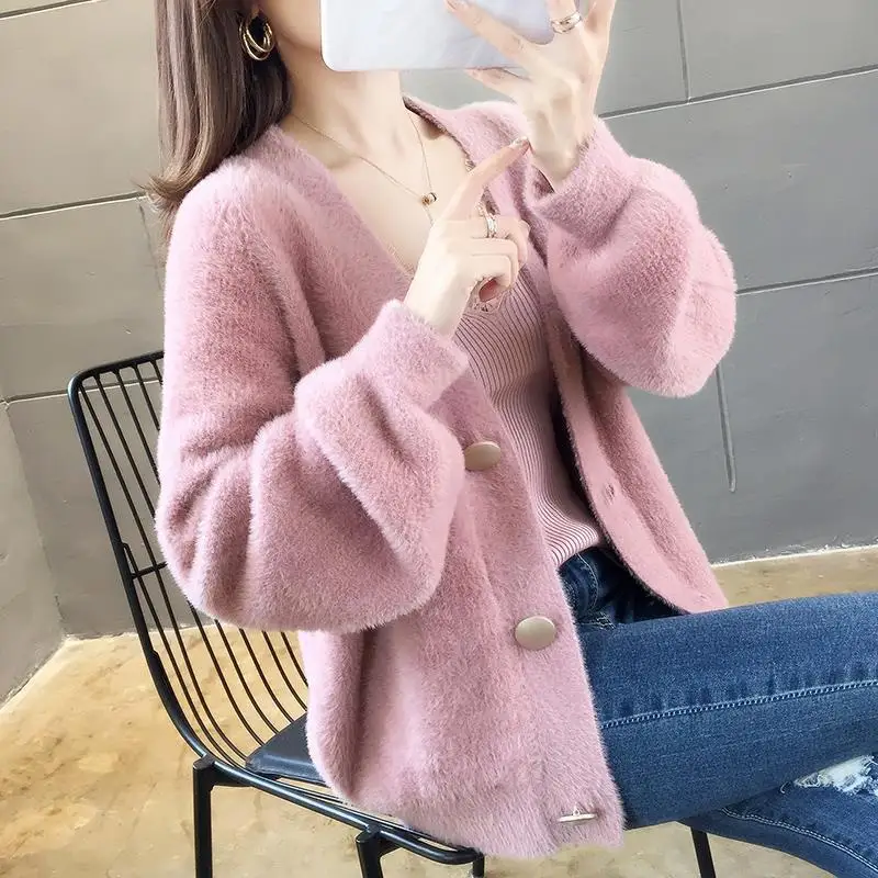 2023 Women's New Autumn Winter Mink Velvet Knit Coats Female Solid Color Cardigan Jackets Ladies Loose Sweater Outerwear W591
2023 Women's New Autumn Winter Mink Velvet Knit Coats Female Solid Color Cardigan Jackets Ladies Loose Sweater Outerwear W591