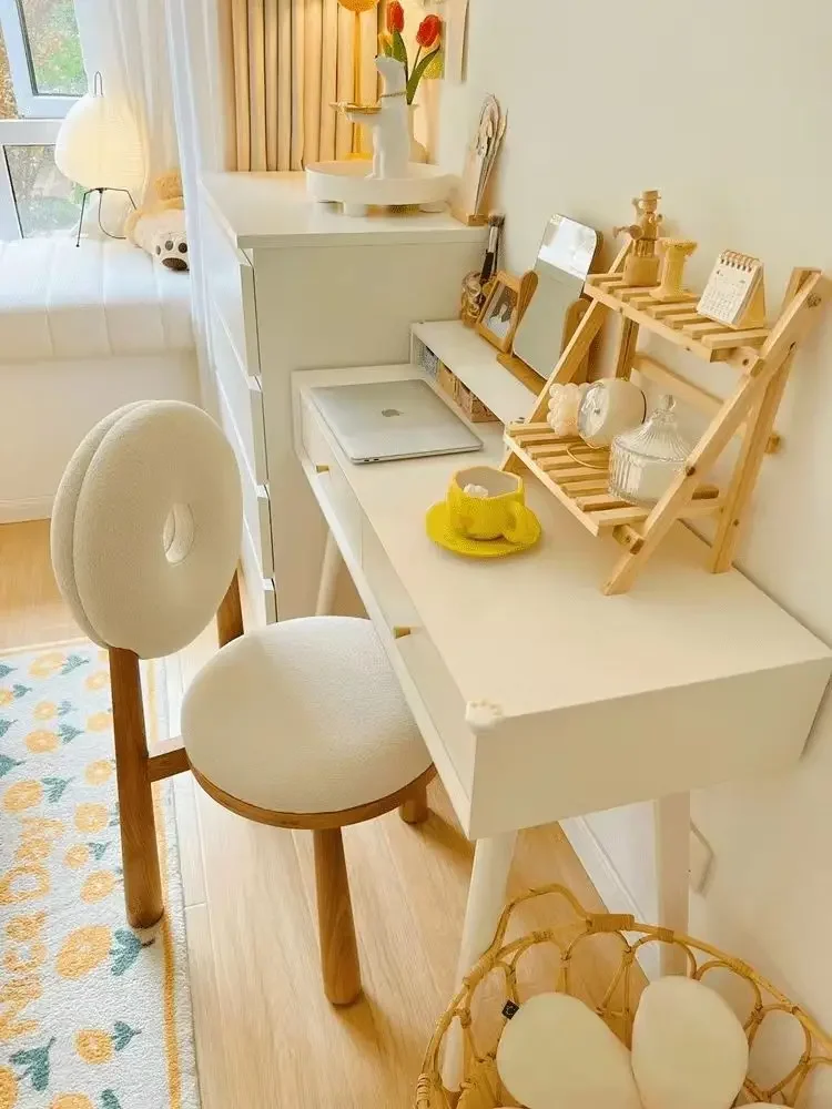 Nordic Modern Bedroom Cream Style Makeup Chair Online Celebrity Dressing Stool Simple Dining Chairs Doughnut Lambswool Chair Ins
Nordic Modern Bedroom Cream Style Makeup Chair Online Celebrity Dressing Stool Simple Dining Chairs Doughnut Lambswool Chair Ins