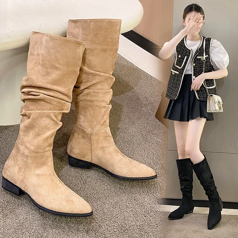 

Ковбойские женские сапоги в западном стиле, обувь с острым носком, брендовые замшевые кожаные сапоги до колена на массивном каблуке, удобные женские Прогулочные сапоги