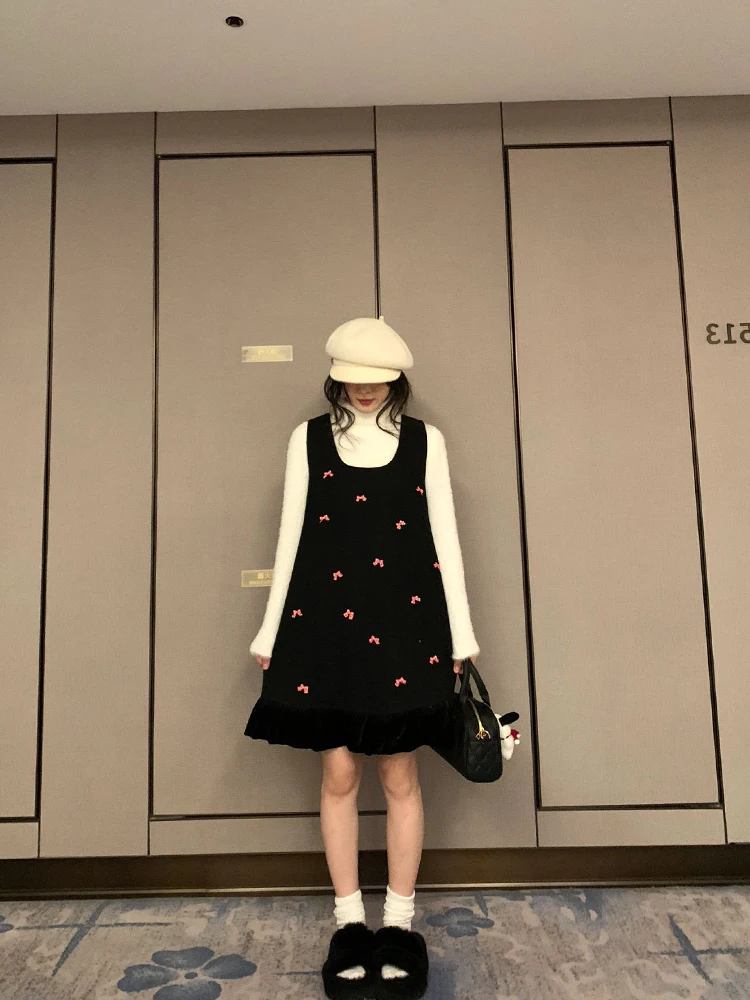 Korean style bow suspender skirt women 2024 autumn winter new soft waxy fashion layered loose mid-length skirt suit Aesthetic
Korean style bow suspender skirt women 2024 autumn winter new soft waxy fashion layered loose mid-length skirt suit Aesthetic