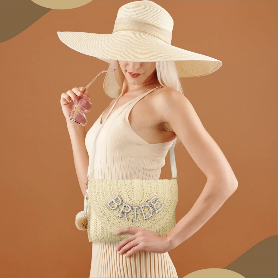 Bride Straw Shoulder Bag Woven Envelope Wallet Pearl Rhinestone Wedding Vacation Purse Honeymoon Bridal Shower Gift for Bride
Bride Straw Shoulder Bag Woven Envelope Wallet Pearl Rhinestone Wedding Vacation Purse Honeymoon Bridal Shower Gift for Bride