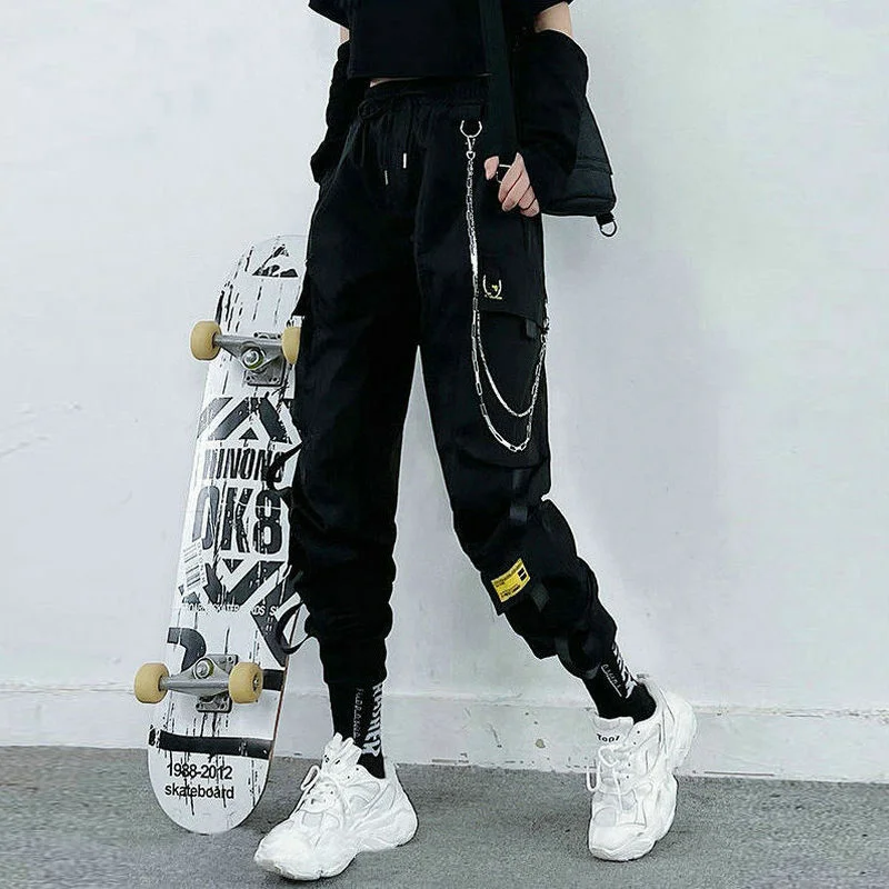 Cargo pants women High Waist Loose Streetwear pants Baggy Tactical Trouser hip hop high quality black chain joggers pants women
Cargo pants women High Waist Loose Streetwear pants Baggy Tactical Trouser hip hop high quality black chain joggers pants women