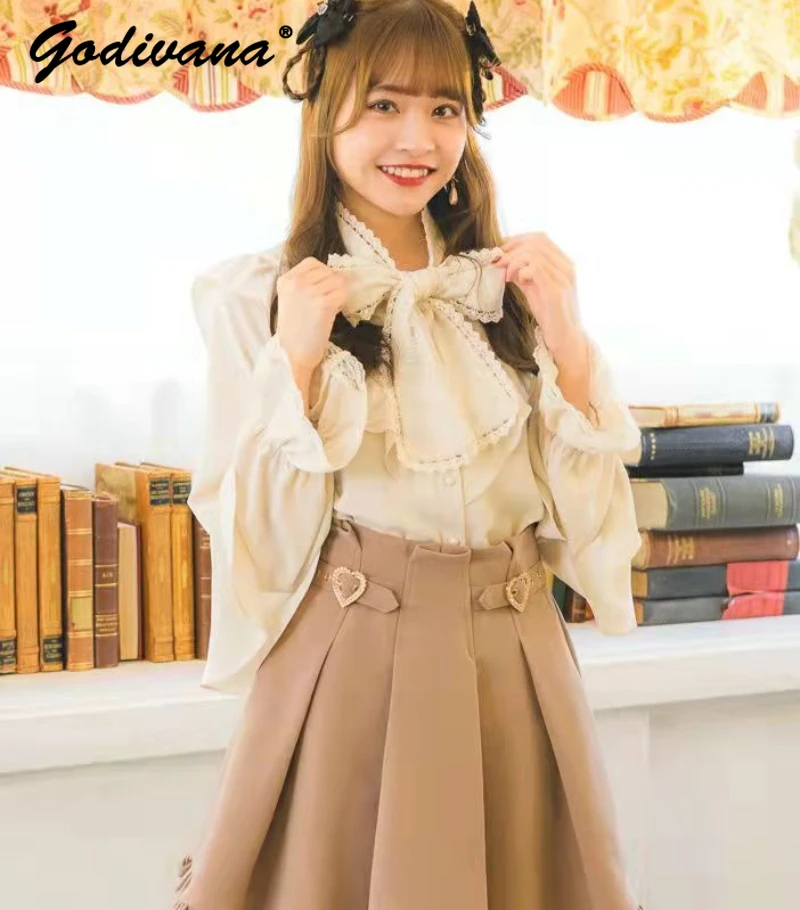 Japanese Style Rojita Sweet Lace Big Bow Lolita Long Sleeve Blouse for Women Spring and Autumn Mine Shirt Loose Blusas
Japanese Style Rojita Sweet Lace Big Bow Lolita Long Sleeve Blouse for Women Spring and Autumn Mine Shirt Loose Blusas