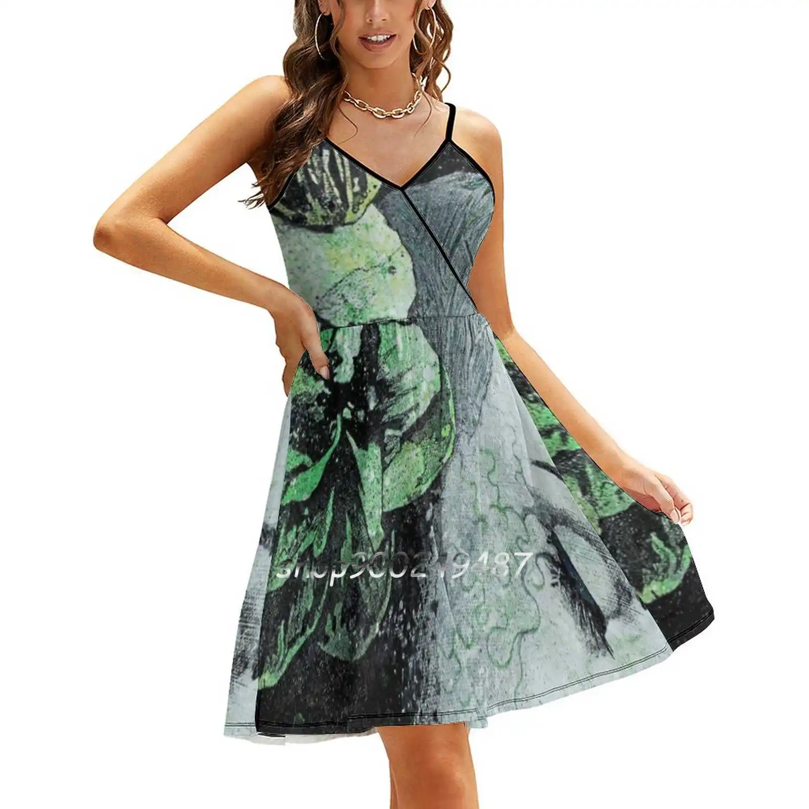 Me ( Flower Girl Portrait , Spray Paint Graffiti Painting ) New Summer Cut Sexy Dresses Ladies Club Wear Party Sundresses
Me ( Flower Girl Portrait , Spray Paint Graffiti Painting ) New Summer Cut Sexy Dresses Ladies Club Wear Party Sundresses