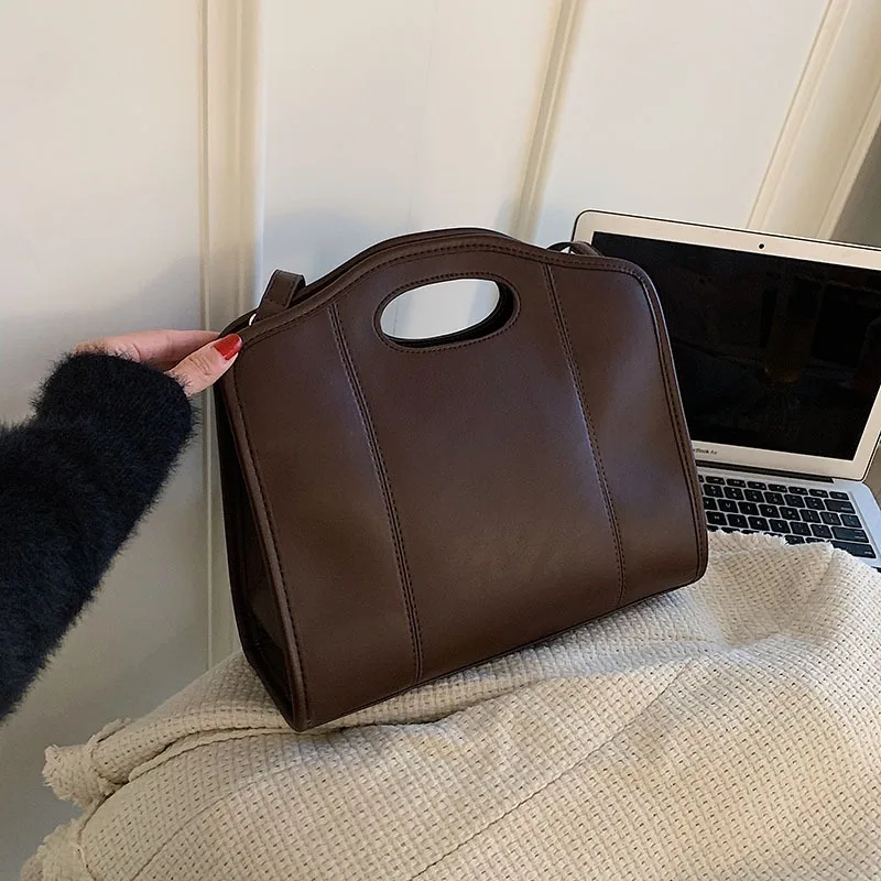 Вместительные однотонные Сумки из искусственной кожи на молнии с верхними ручками в стиле ретро 2024 высококачественные сумки для женщин модные сумки-тоуты женские
Вместительные однотонные Сумки из искусственной кожи на молнии с верхними ручками в стиле ретро 2024 высококачественные сумки для женщин модные сумки-тоуты женские