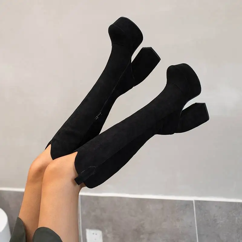 SIMLOVEYO Women Western Knee Boots 39cm Round Toe Flock Suede Zipper Block Heel 14cm Platform 4.5cm Big Size 34-48 Mixed Fashion
SIMLOVEYO Women Western Knee Boots 39cm Round Toe Flock Suede Zipper Block Heel 14cm Platform 4.5cm Big Size 34-48 Mixed Fashion