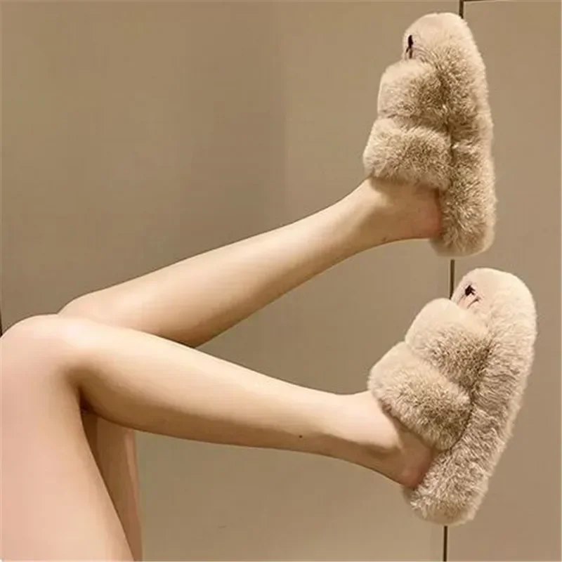 Winter Open Toe Slipper Fashion Fur Thick Sole Flats Heel Ladies Casual Slip on Bedroom Shoes Soft Outdoor Slides Shoes
Winter Open Toe Slipper Fashion Fur Thick Sole Flats Heel Ladies Casual Slip on Bedroom Shoes Soft Outdoor Slides Shoes